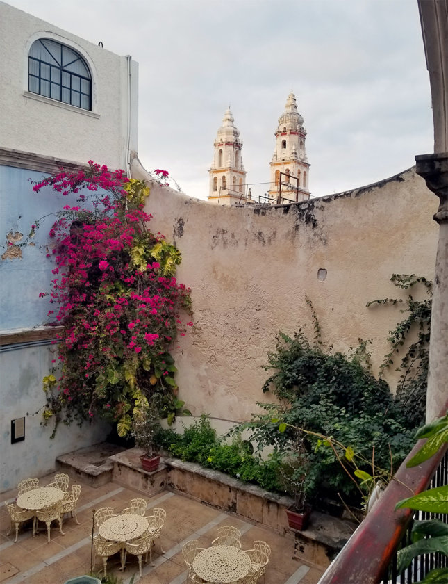 cafe edificio cuauhtemoc campeche