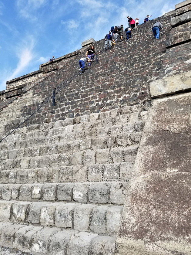 escaleras teotihuacán