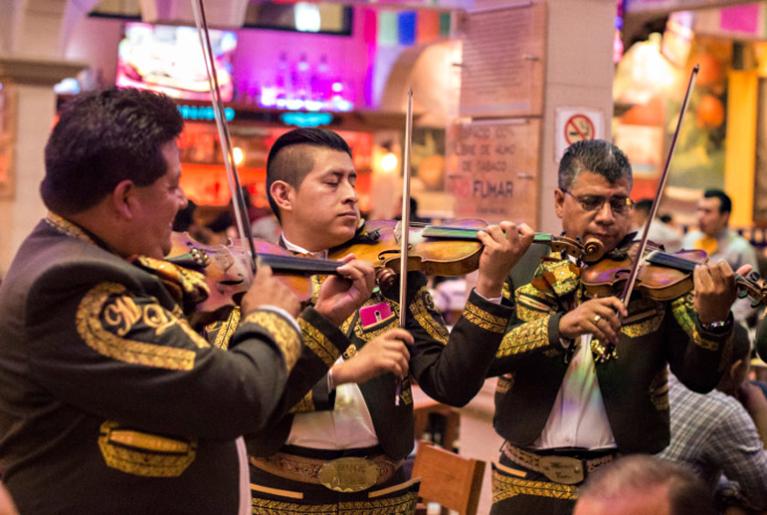 mariachis plaza garibaldi méxico