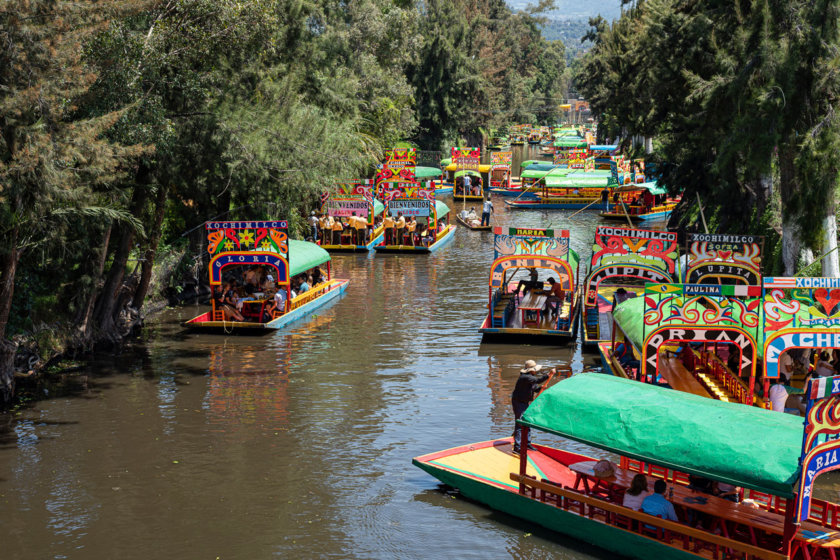 trajinera-xochimilco