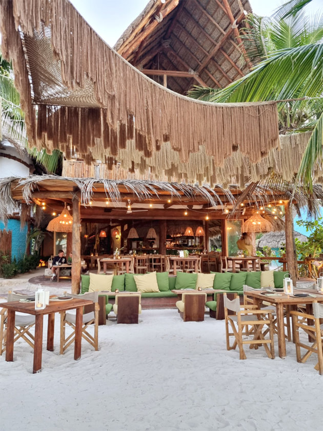 holbox beach club madarina