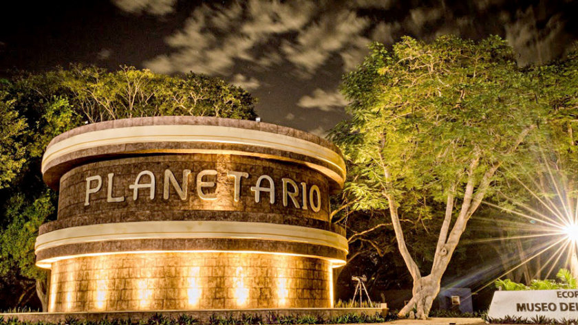 planetario uxmal