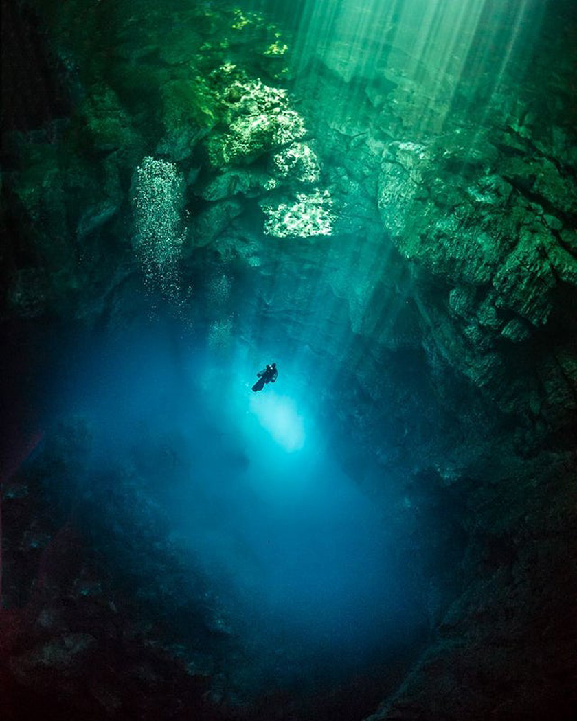 cenote el pit