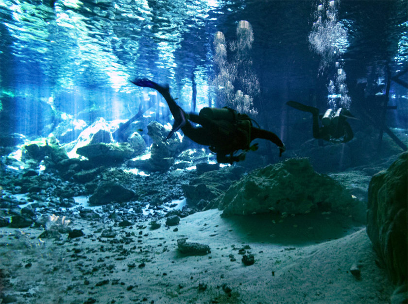 cenote dos ojos buceo