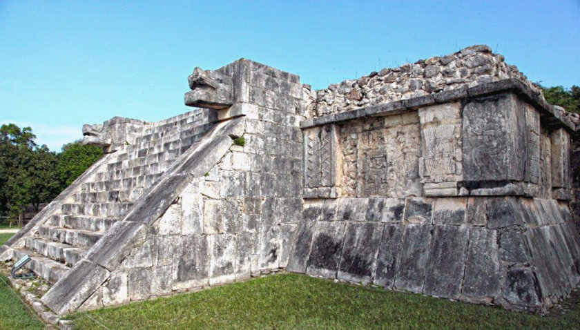 chichen itza plateforme venus