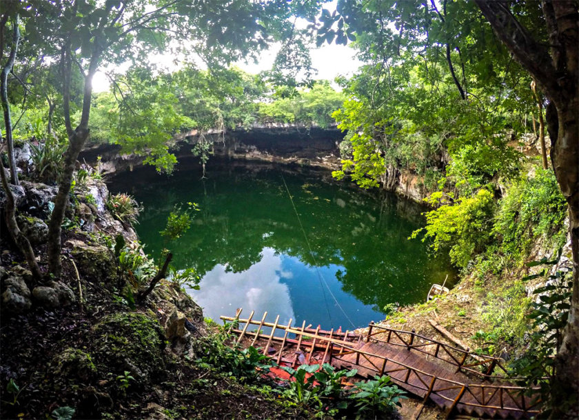 cenote kikil