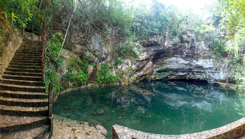 cenote-xlakaj