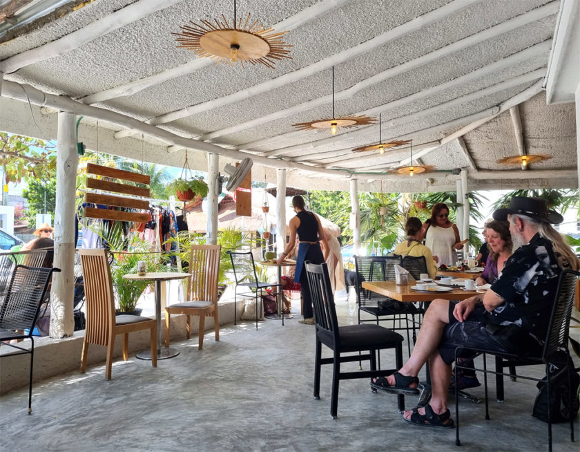 cafe-avec-wifi-puerto-morelos