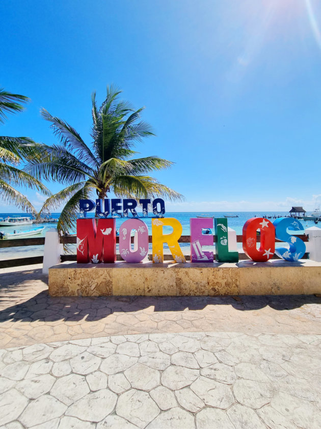 letras coloridas puerto morelos