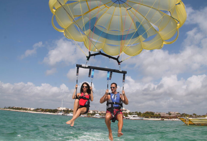 parachute-ascentionnel-playa-del-carmen