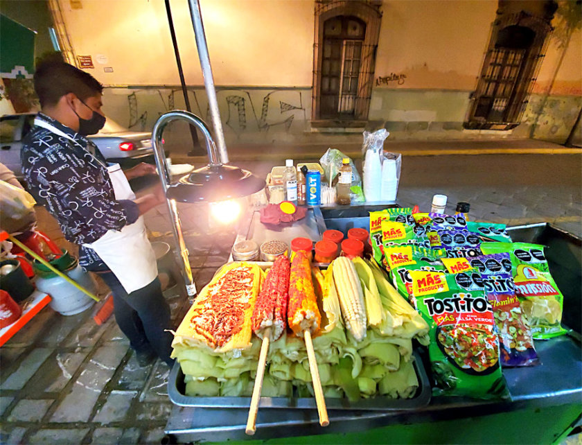 elotes street food oaxaca