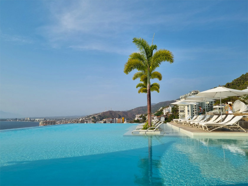 hotel-rooftop-puerto-vallarta