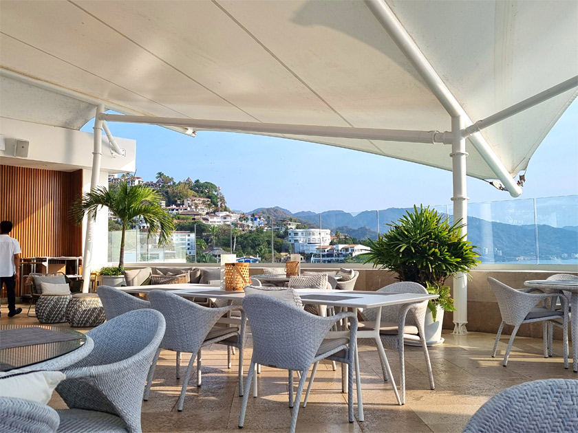 restaurant-hotel-Maxwell-Residences-Puerto-Vallarta