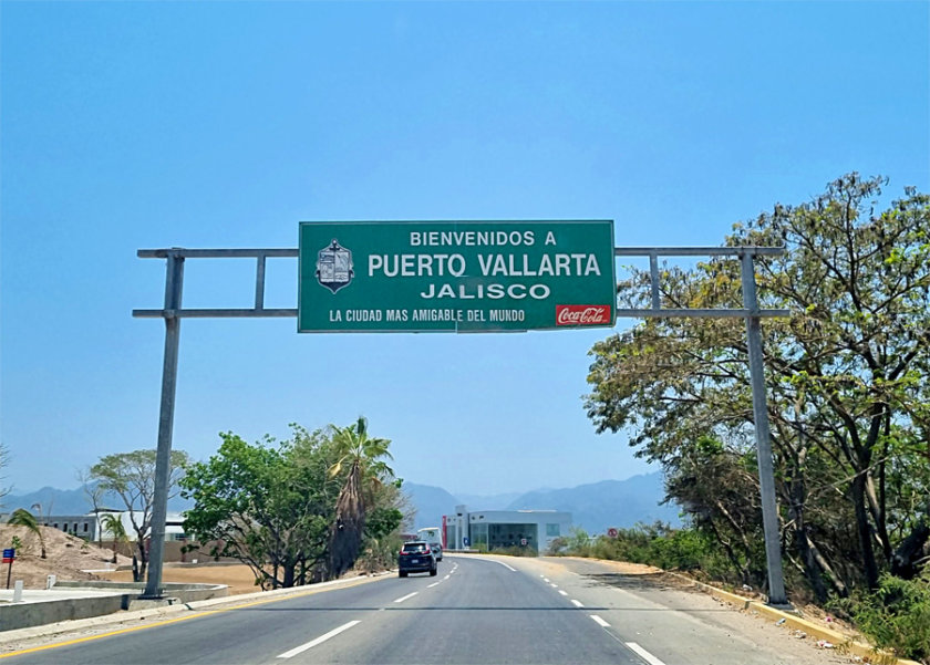 como llegar a puerto vallarta