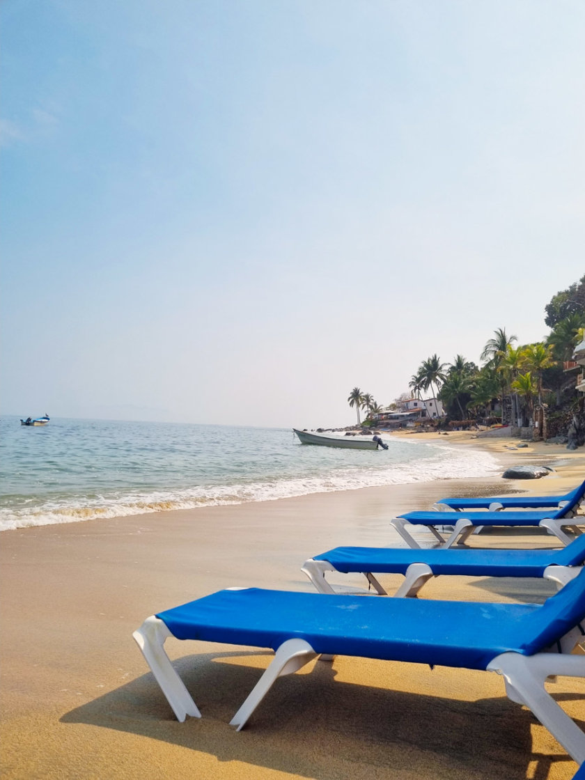 playa las animas puerto vallarta