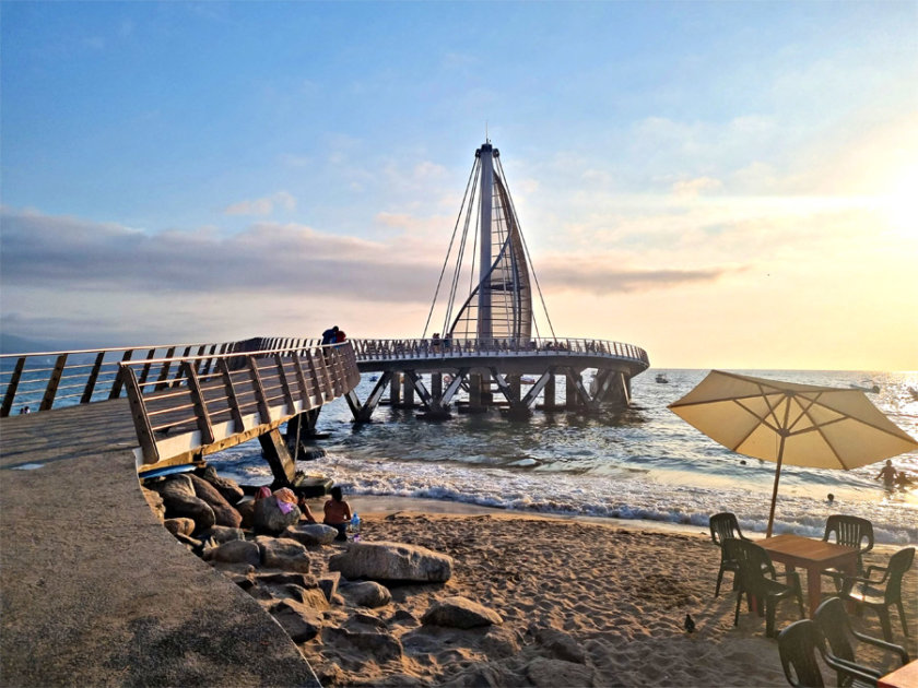 muelle-los-muertos-puerto-vallarta