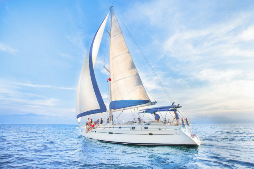 velero puerto vallarta