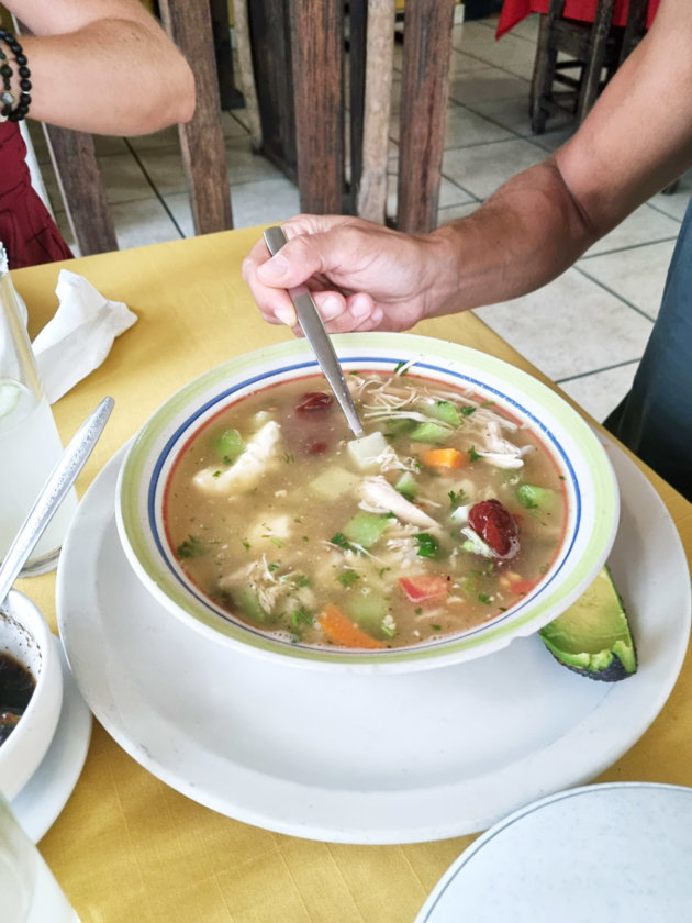 Caldo-Tlalpeño-mexique