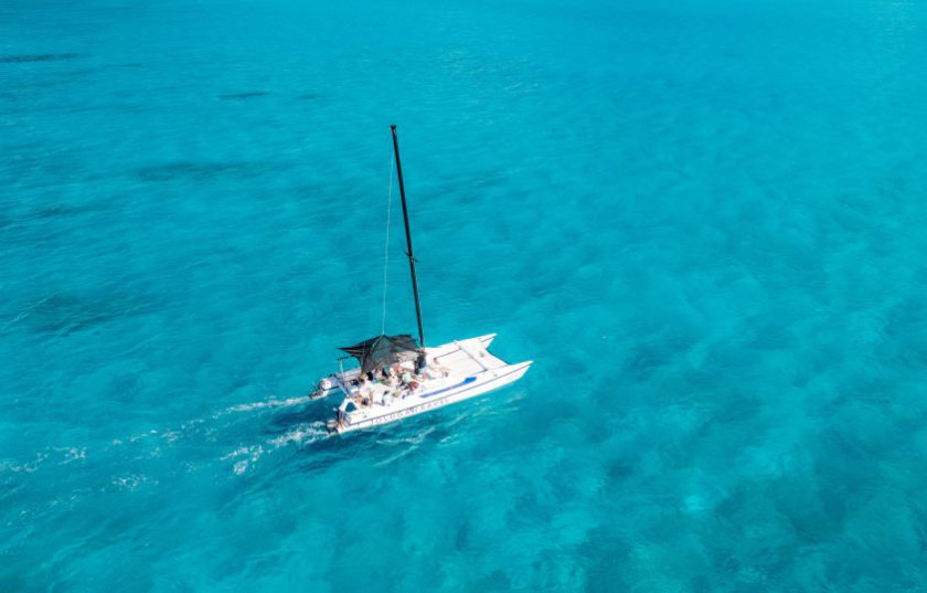 catamaran cancun