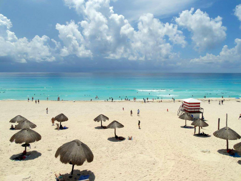 playa delfines cancun