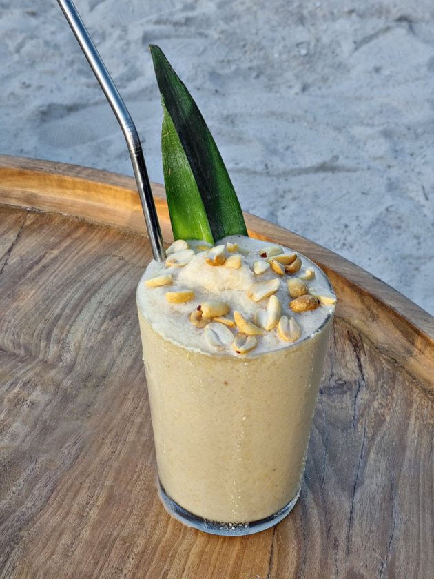 peanut colada holbox