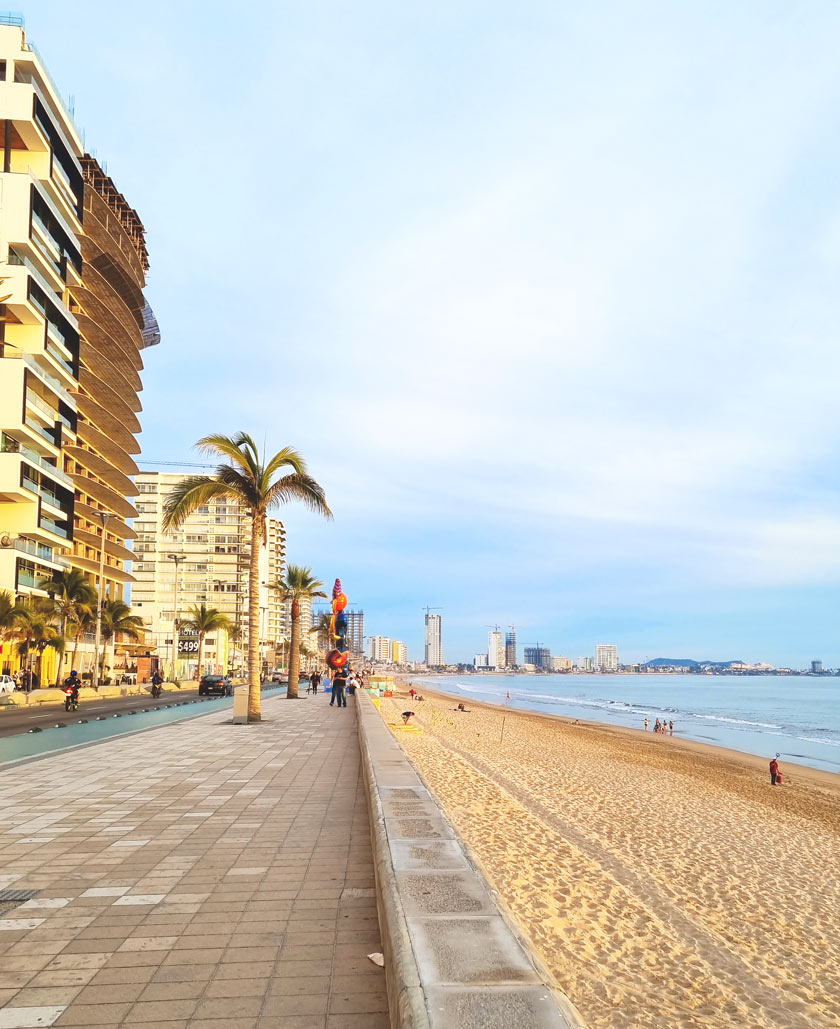 malecón mazatlan