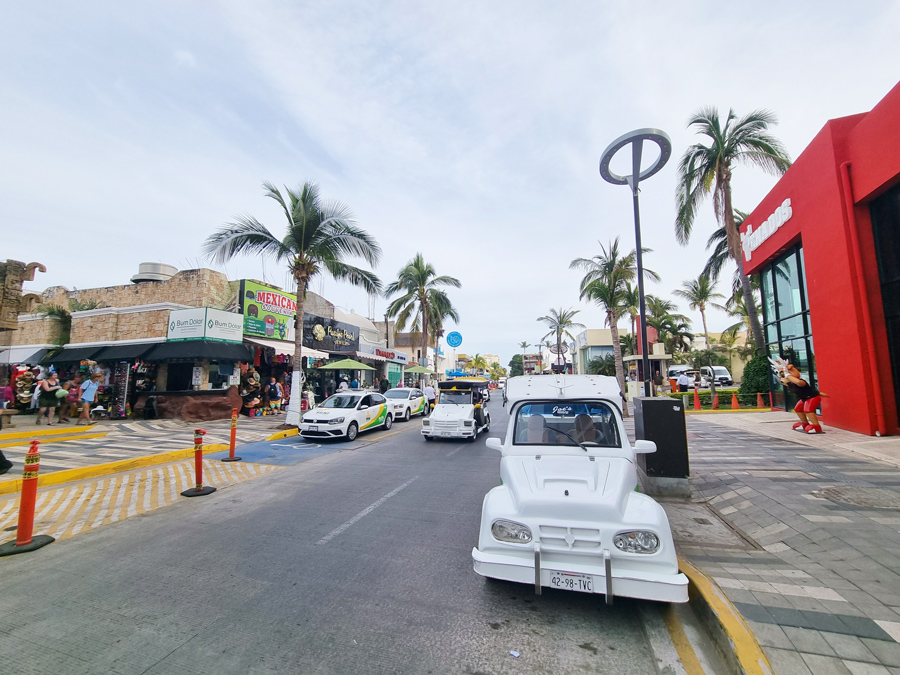 zona dorada mazatlan