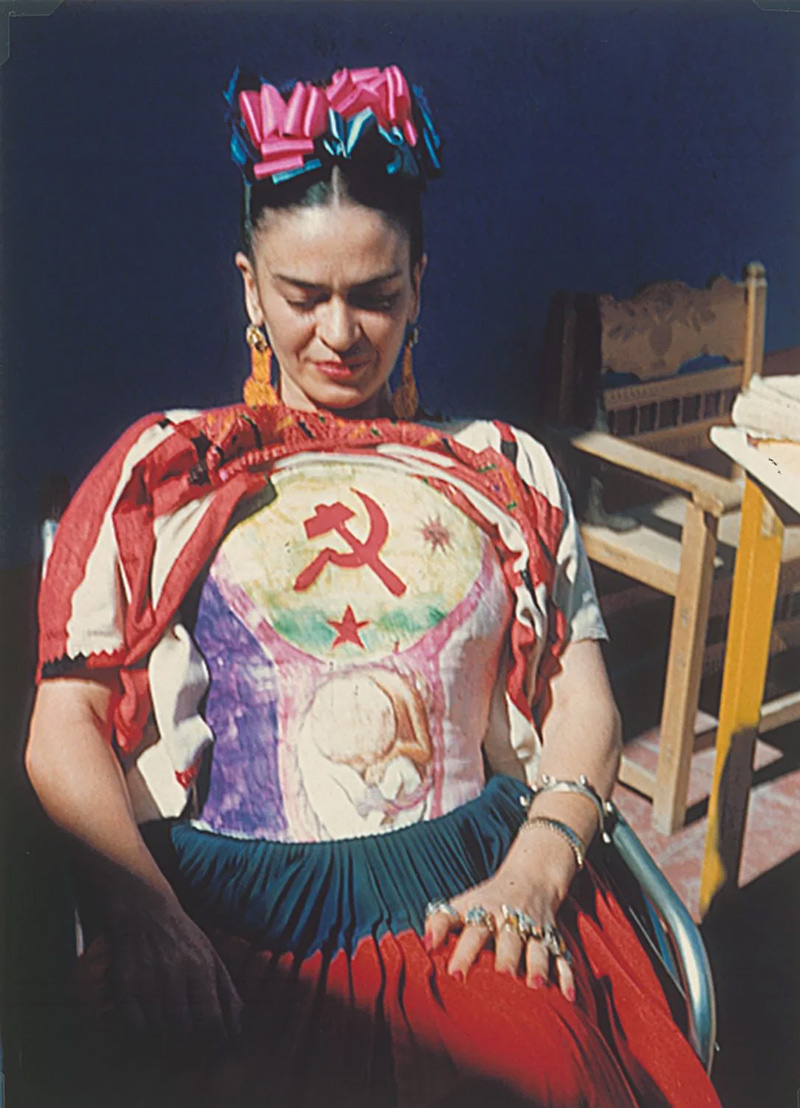 frida kahlo corset