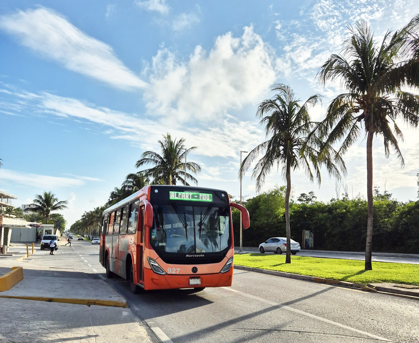 bus local cancun