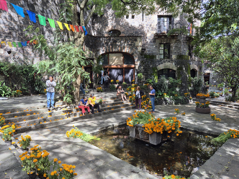 casa el indio fernandez jardin coyoacan