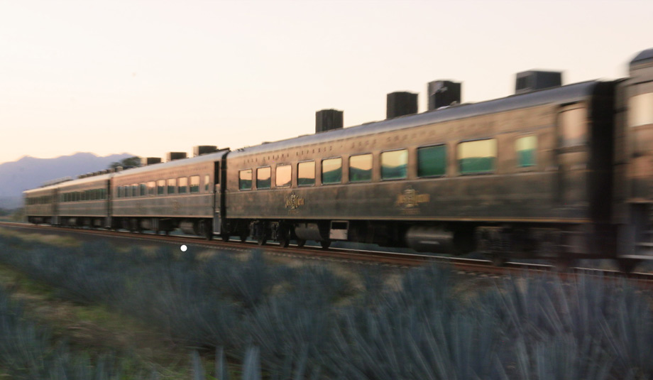 Train Jose cuervo