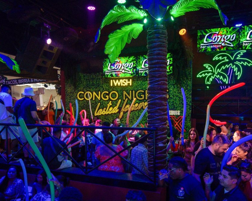 Congo Bar Cancun