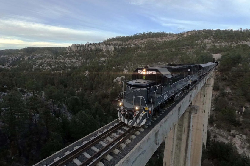 Passage du train el Chepe sur l'un des ponts